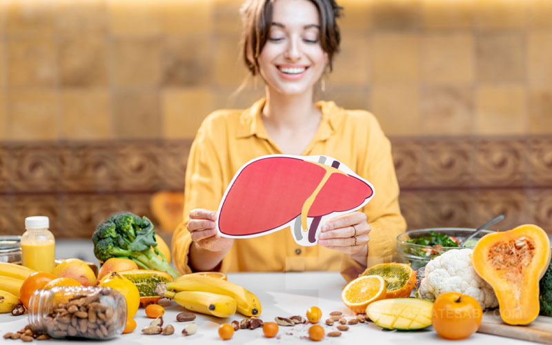 عرق گیاهی برای پاکسازی کبد